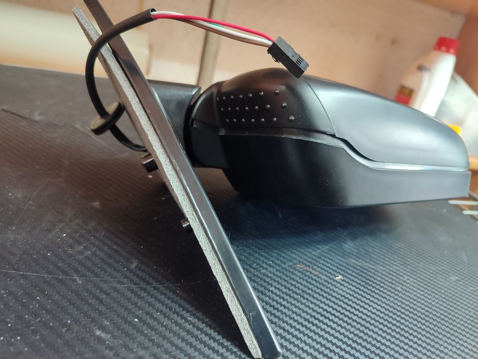 Боковые зеркала на БМВ Е34