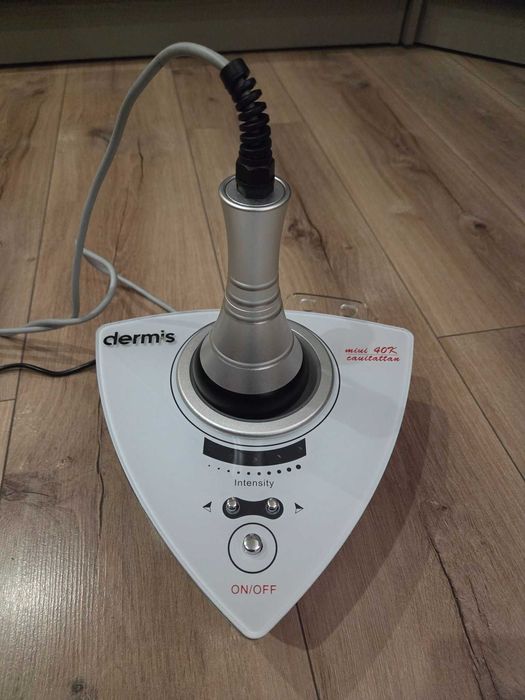 Уред за кавитация с гаранция до март 2027 г.