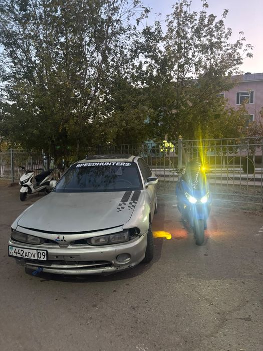 Продам  мопед макси 180 куб