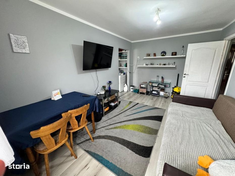 Apartament de vanzare, 34 mp, complet renovat, zona Sasar - VIVO MAL
