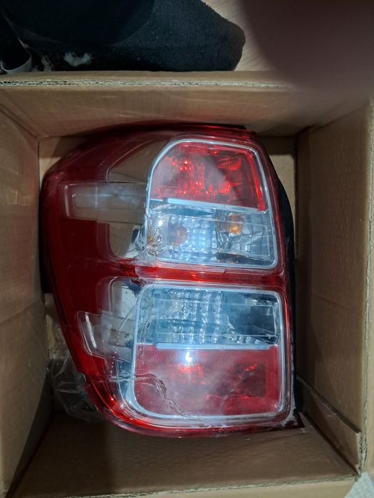 Продам заднии стоп сигнал от кобальт
