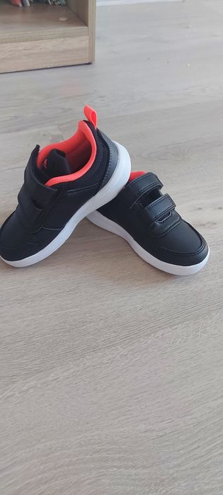Нови Adidas N25 - 55 лв.