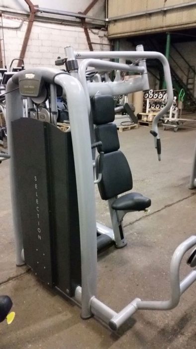 Aparate Technogym