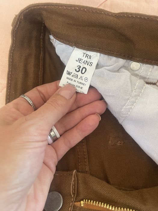 Страхотни кафяви дънки