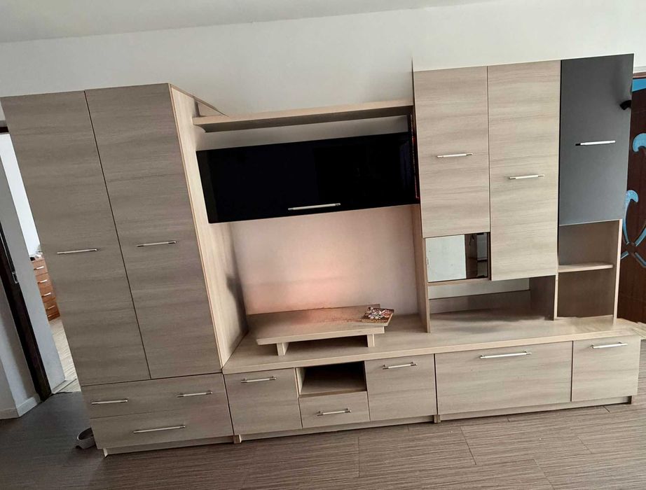 Mobilier living mare