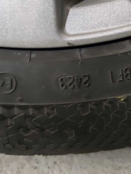 Гуми и джанти за Пежо Peugeot 3008 5008