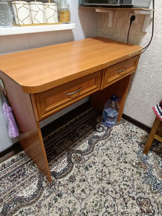 Письменный столь