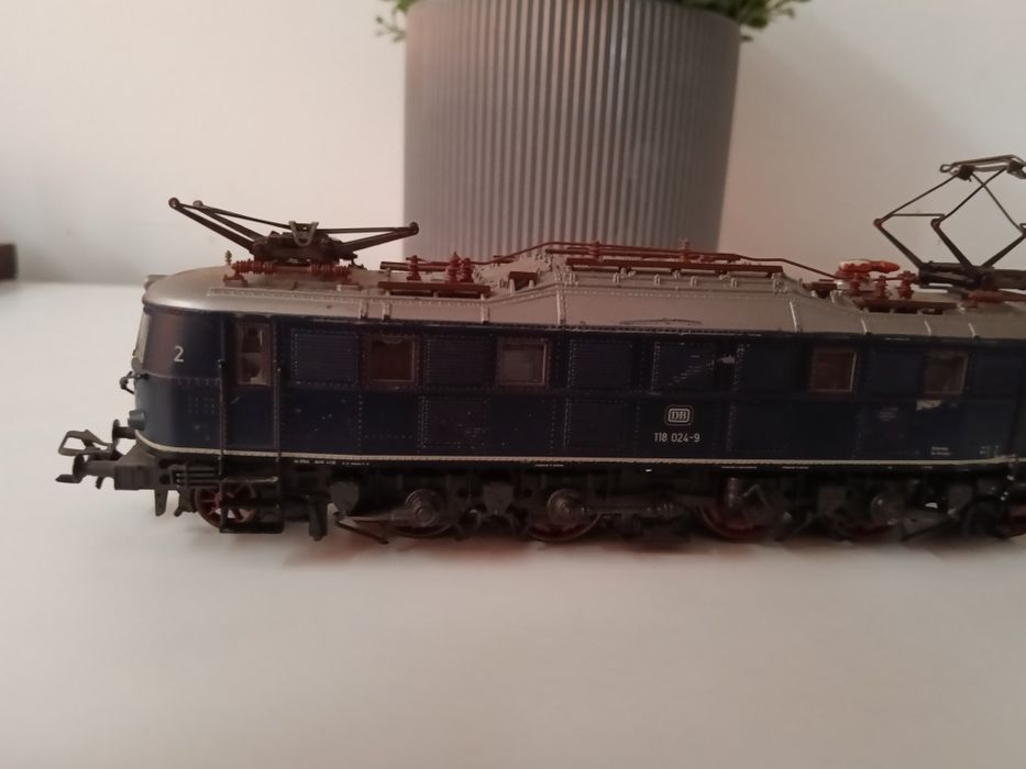Locomotiva trenuleț marklin AC 118 024 9