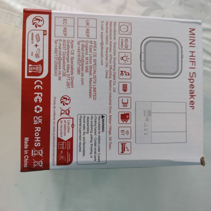 BOXĂ Bluetooth, veioză multicolor , ceas  deșteptător.