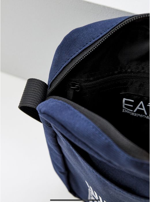 Продам сумку Ea7 в оригинале