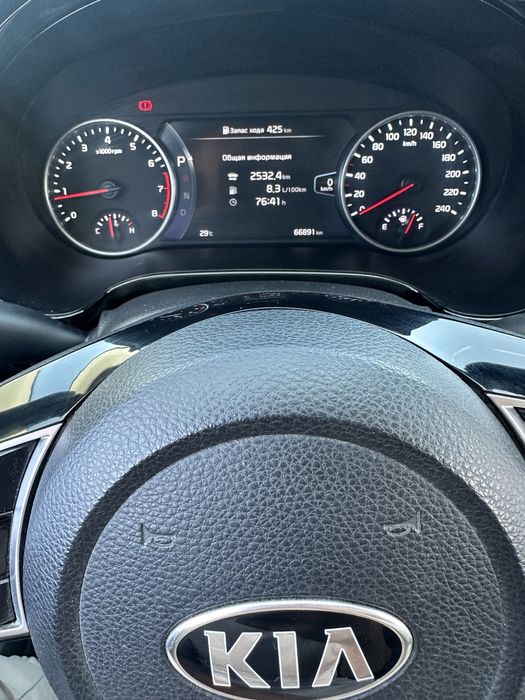 КИА срочно продается 2021