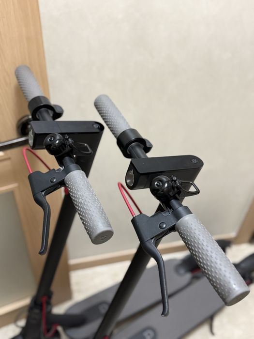 Продам электросамокат Xiaomi