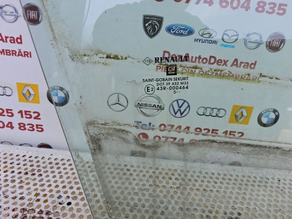 Geam usa dreapta Renault Trafic 2014-2020 Opel Vivaro Nissan nv300 geam ușa pasager