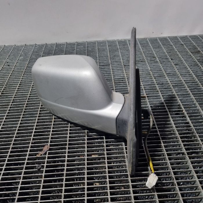 Oglinda dreapta Nissan X - Trail T30 2001 - 2008 4 Usi SILVER KYN (1412) Fără rabatare ...