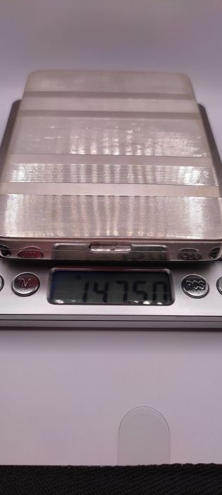 Продам серебренный подсигар.