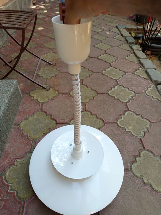 Vând trei lustre ,,abajoare