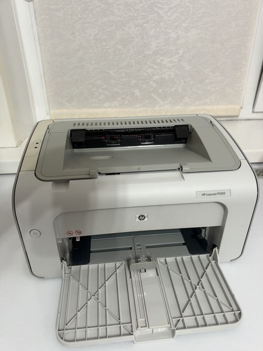 Принтер  Hp LaserJet P1005