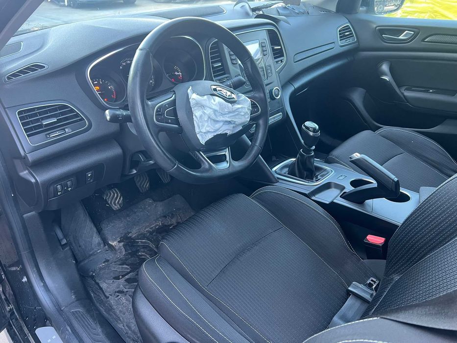 Renault Megane 4 Sedan Avariat 1.5 Dci 103.000km 2017