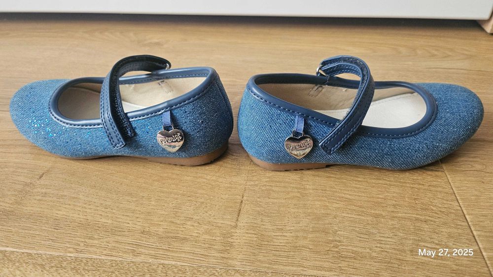 Детски обувки-момиче