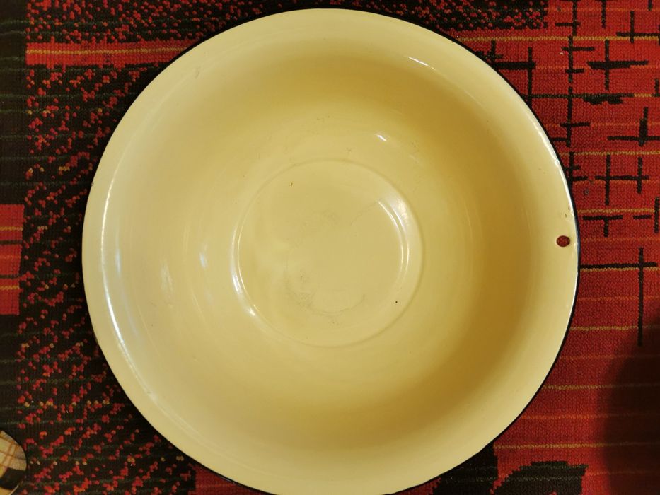 Таз. Из СССР. Ретро.