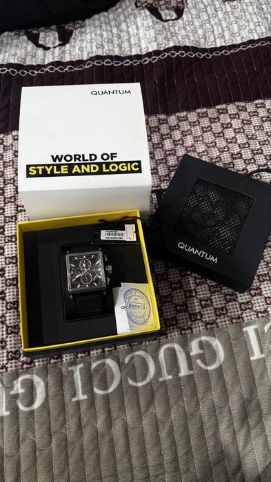 1️⃣ Quantum ерлер сағаты, оригинал, қораппен