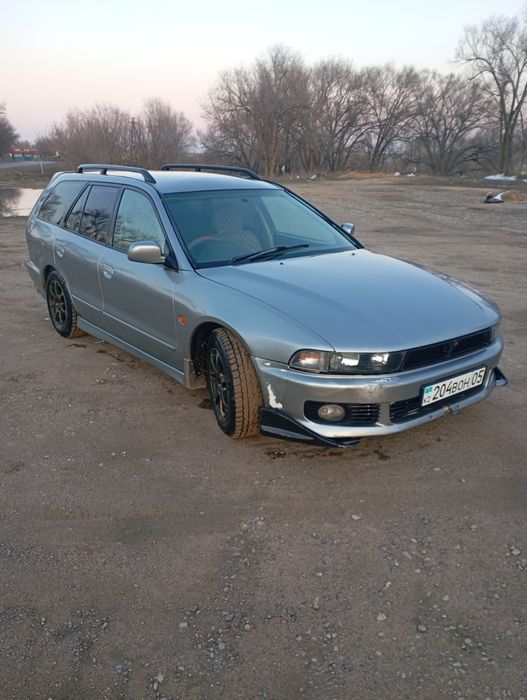 Mitsubishi Legnum 2.5л.