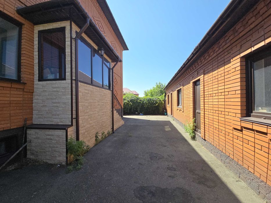 Продам коттедж в парковой зоне