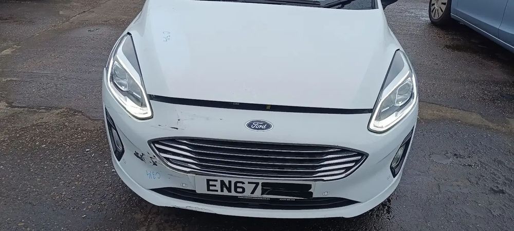 Dezmembrari / Dezmembrez Ford Fiesta 8 1.0 EcooBoost cutie viteze manuală 6 trepte cod culoare Frozen White