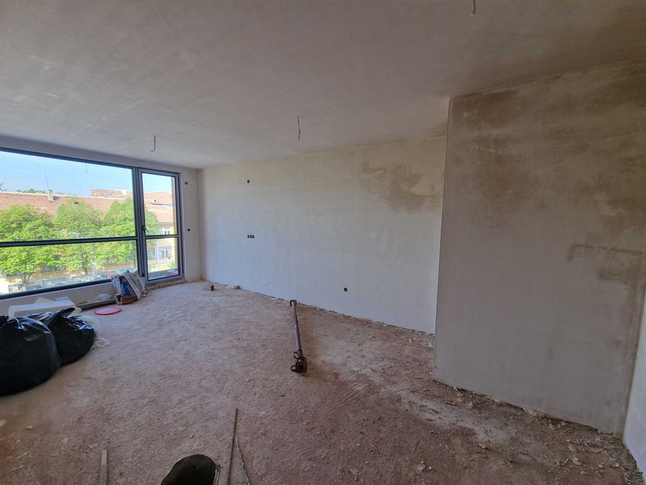 Продава се Тристаен апартамент в Благоевград, Широк център - 100 кв.м за 1226 €/кв.м - Снимка #1