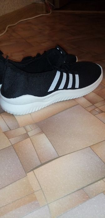 Мужские кроссовки