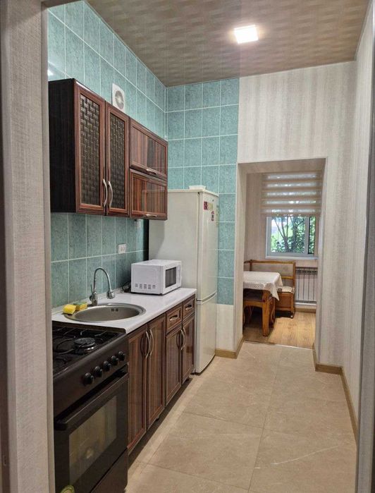 Продается 3-х комнатная квартира. Новомосковская Дархан