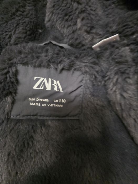 Geacă Zara mărimea 110 cm impecabilă îmblanită interor