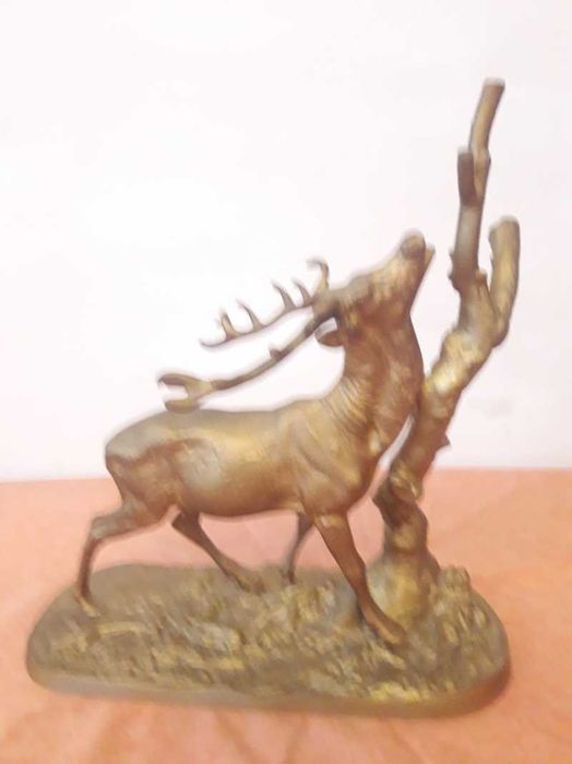 Statuie cerb din aluminium