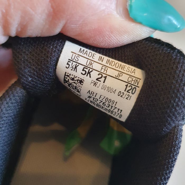 Adidasi originali  copii mas 21 si 24