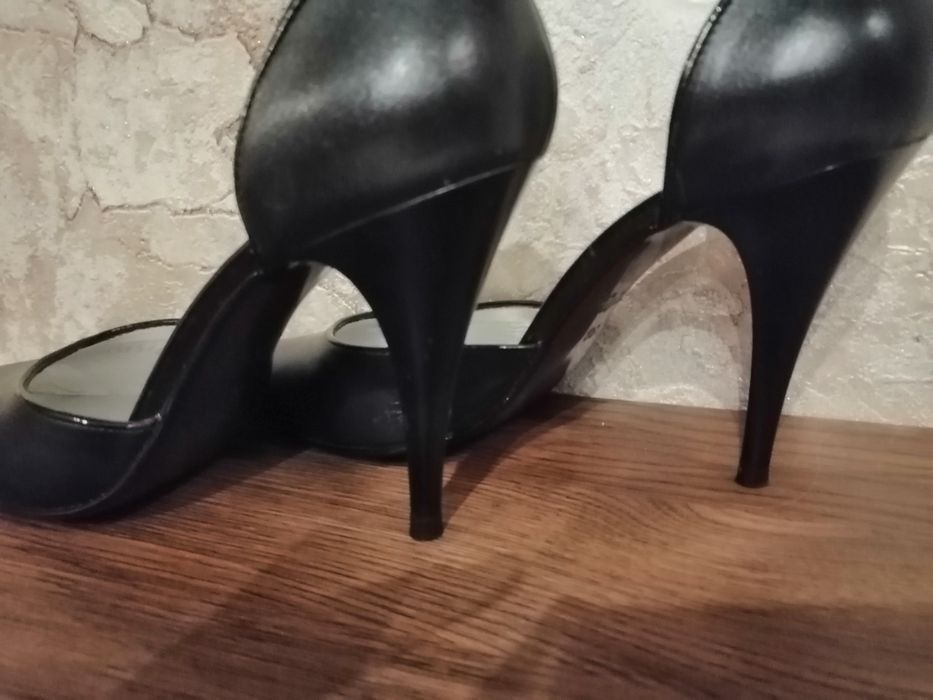 Pantofi  eleganti din piele naturala,  negrii ,nr.39