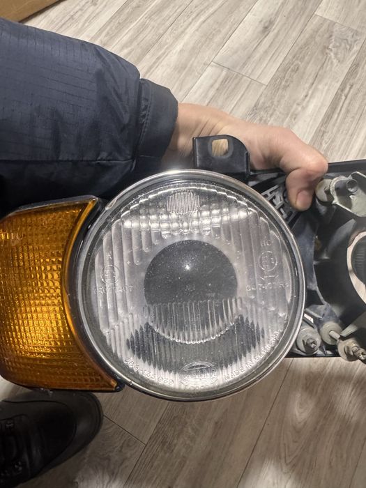 Продам фары bmw e34 hella