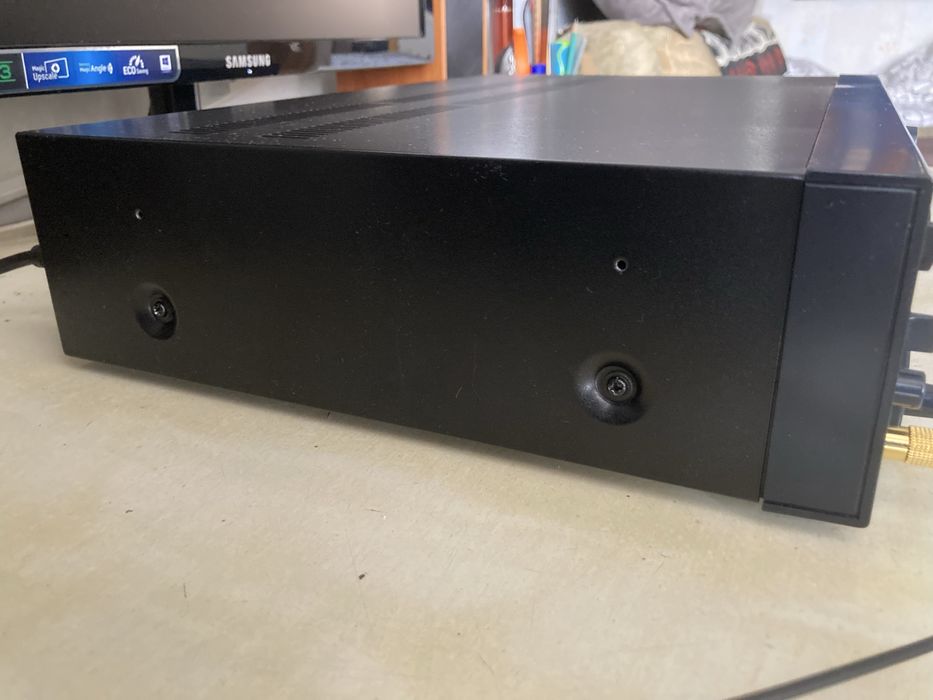 Проигрыватель CD и MD от TASCAM MD-CD1МКIII