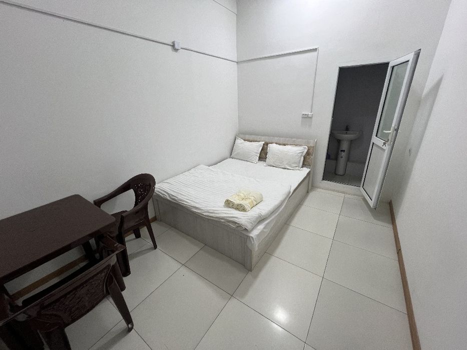 Mehmonxona Bez zaks METRO PUSHKIN Iso Hotel 24/7