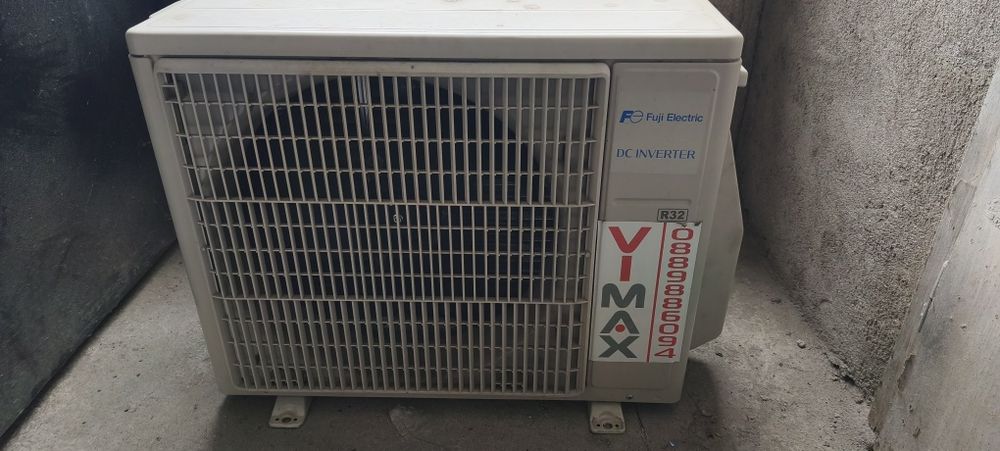 Продавам климатик на части