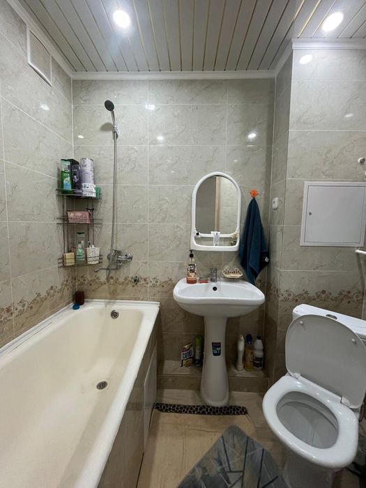 Продаем 1ю квартиру на юбилейном