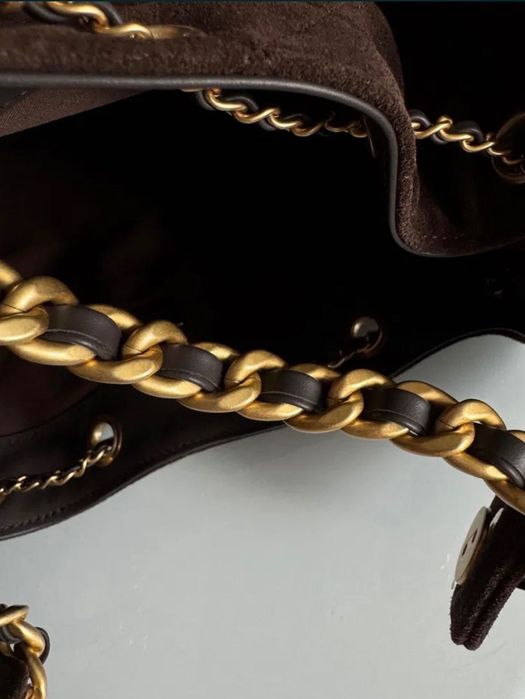 Geantă Chanel Hobo 25 – piele de căprioară maro