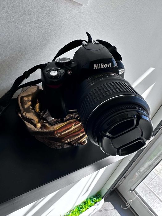 Фотоапарат Nikon D60