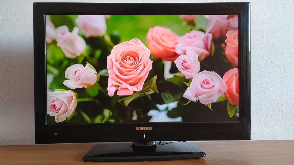 Работещ телевизор  с дистанционно - Kendo