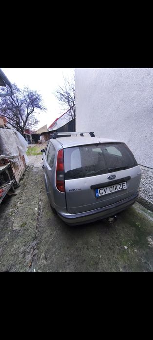 Vând Ford Focus mk2 2005 1.6tdci avariat