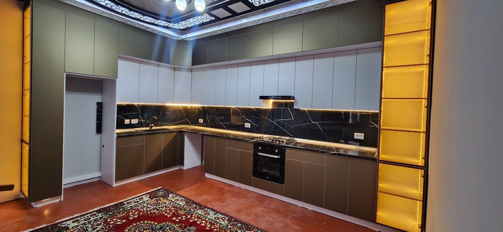 Кухни мебел на Заказ