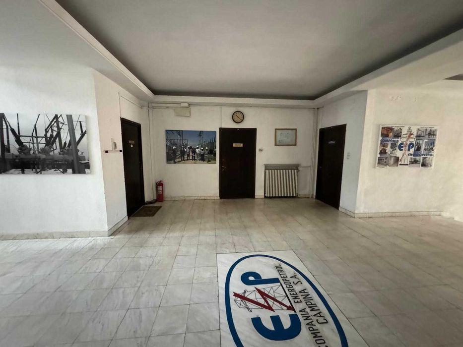 Imobil,birouri,cladire cu teren Campina