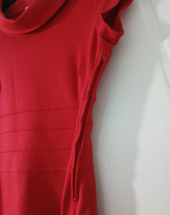 Rochie Dynamite  roșie mărimea M
