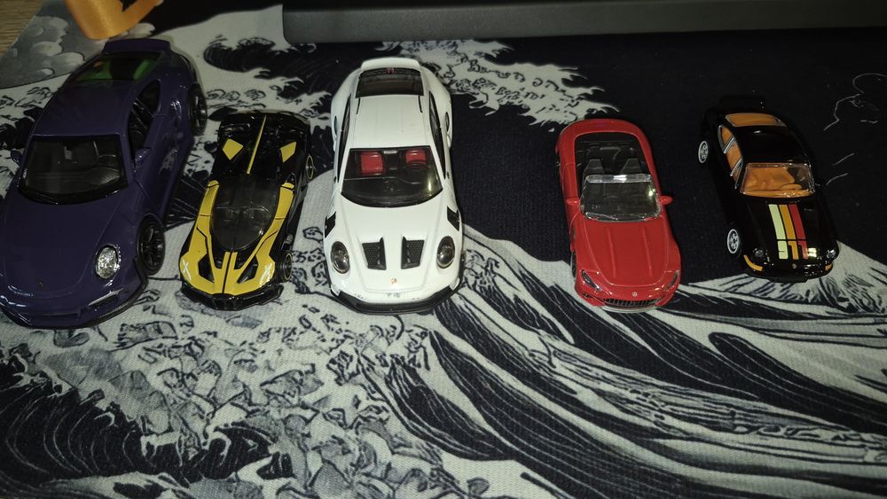 Колички hot wheels,majorette и  welly