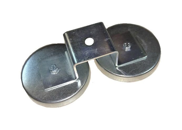 Магнит с насочено магнитно поле.