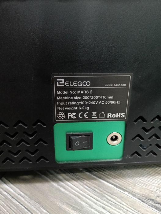 Elegoo Mars 2 ( imprimante 3d pe rasina)